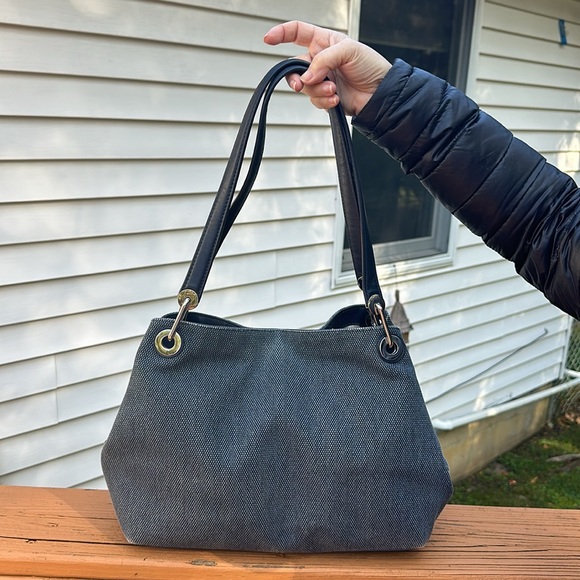 Michael Kors Raven Denim Large Shoulder Bag - Picture 3 of 12